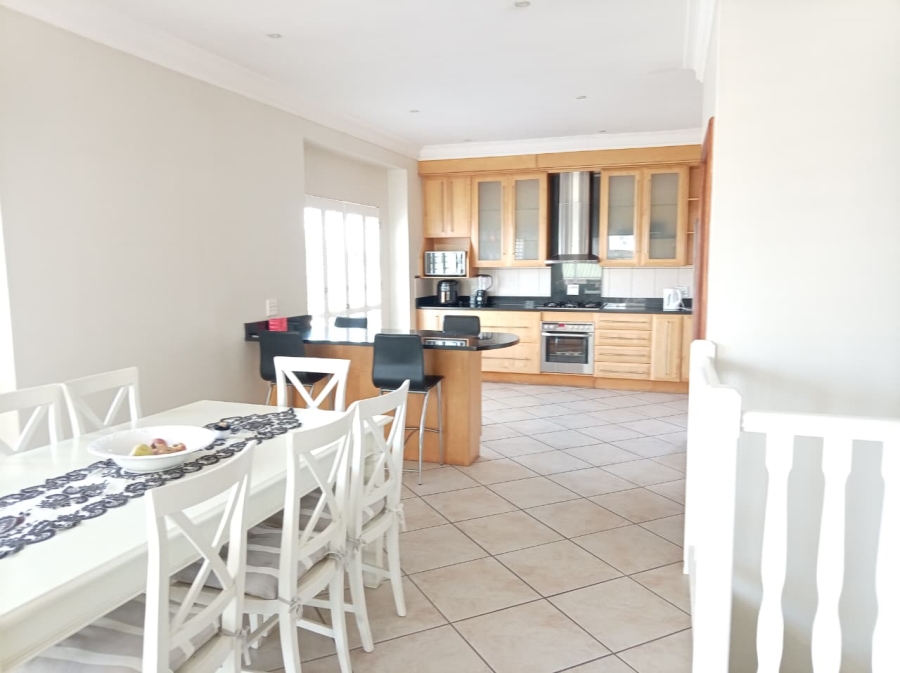 4 Bedroom Property for Sale in Caribbean Beach Club North West